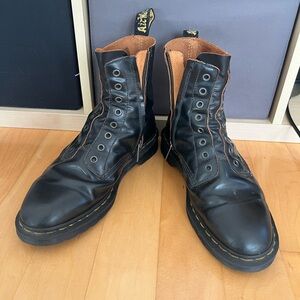 Dr Martens 1460 LL black. size 9